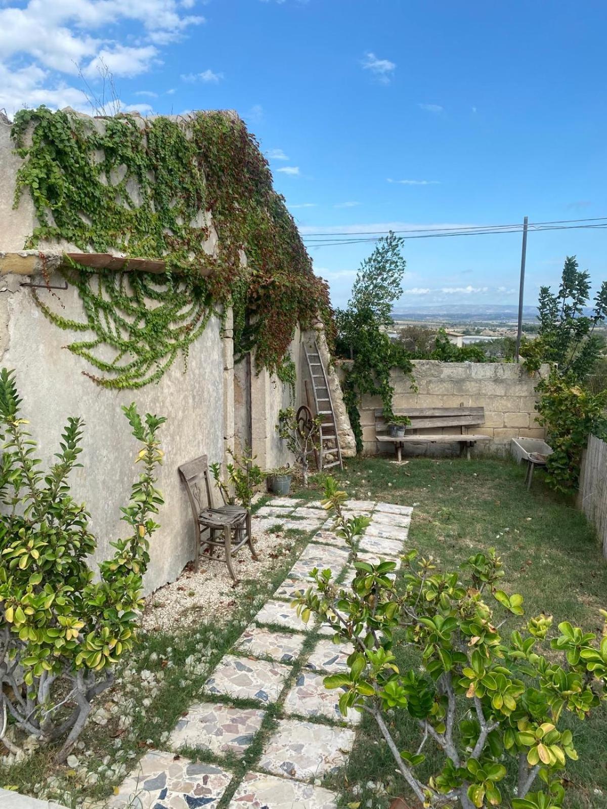 Bed and Breakfast Bàcula Nzícula Marzamemi Exterior foto
